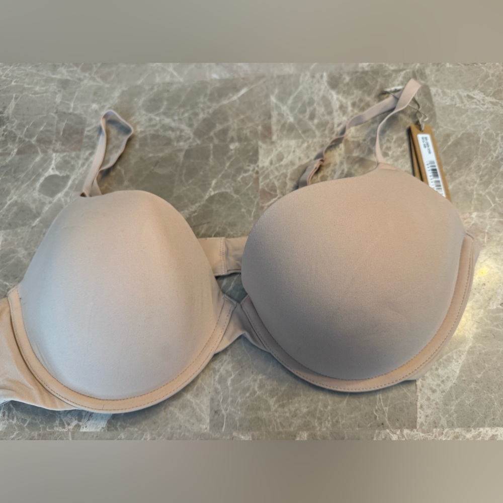 SKIMS FITS EVERYBODY PUSH-UP BRA - Picture 3 of 13